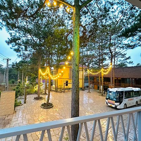 Henisi Homestay Mang Den Kon Von Kla Екстериор снимка